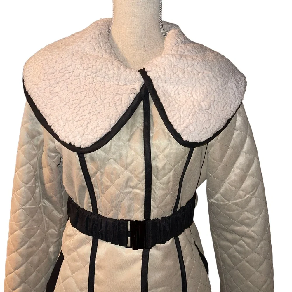 Ryu 3/4 Length Coat Women’s Size Small Belted Black and Cream - Picture 3 of 9